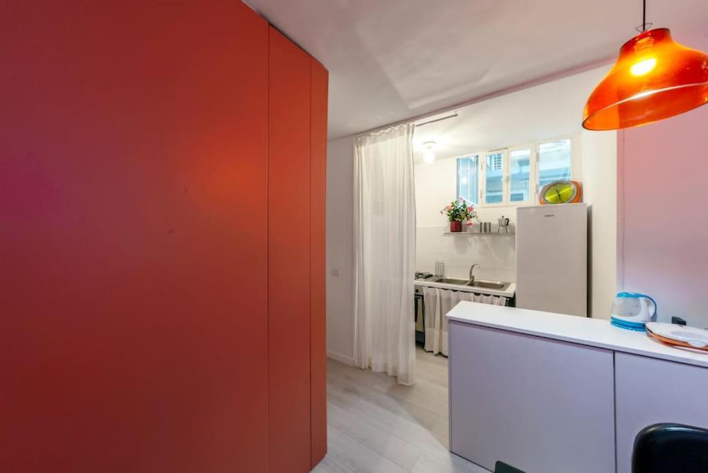 Charming Apartment With Balcony In The Historic Center Nápoly Kültér fotó