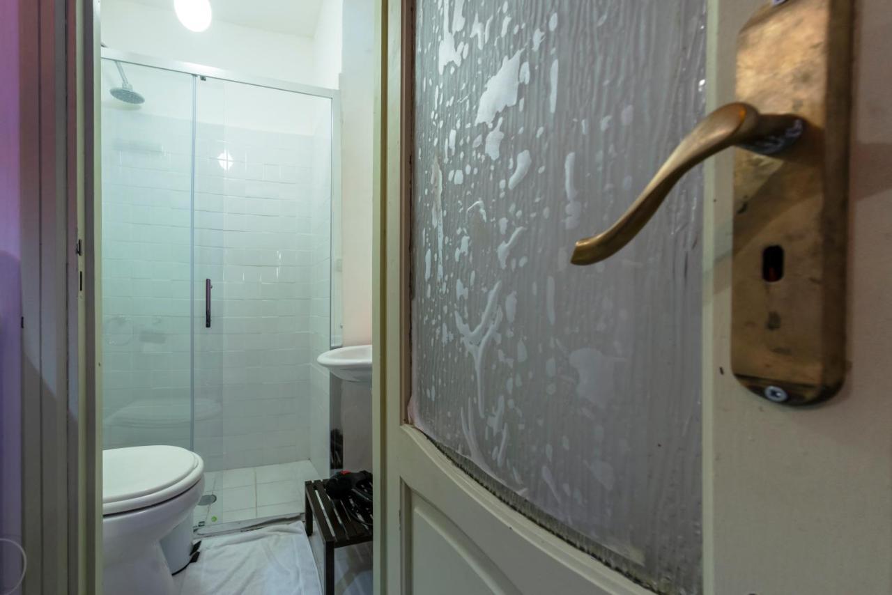 Charming Apartment With Balcony In The Historic Center Nápoly Kültér fotó
