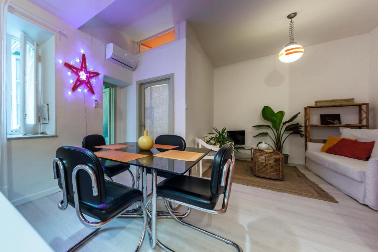 Charming Apartment With Balcony In The Historic Center Nápoly Kültér fotó